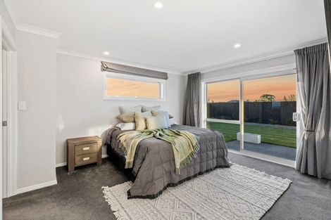 Photo of property in 38 Mcquillan Avenue, Woodend, 7610