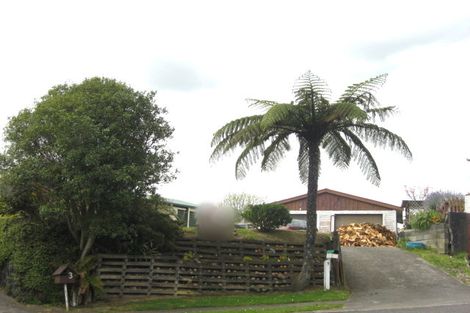 Photo of property in 5 Ross Place, Blagdon, New Plymouth, 4310