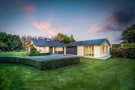 Photo of property in 367 Pound Road, Yaldhurst, Christchurch, 7676