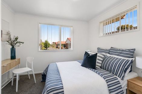 Photo of property in 8/262 Centreway Road, Orewa, 0931