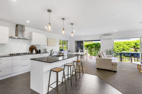 Photo of property in 2 Lancewood Lane, Kaukapakapa, Helensville, 0875