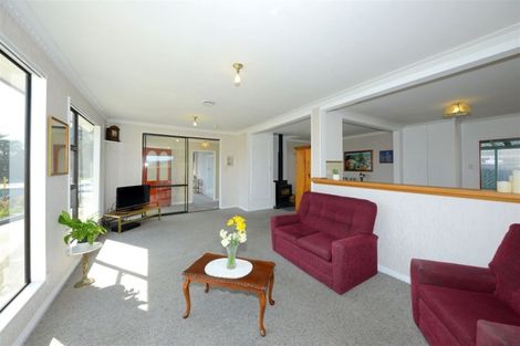 Photo of property in 452 Linwood Avenue, Woolston, Christchurch, 8062