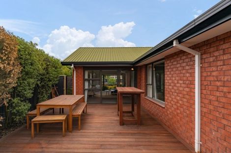 Photo of property in 265 Queenspark Drive, Parklands, Christchurch, 8083