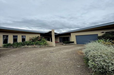 Photo of property in 1a Arataki Road, Havelock North, 4130