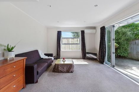 Photo of property in 1a Cecil Road, Tawa, Wellington, 5028