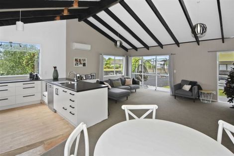 Photo of property in 25 Endeavour Avenue, Flagstaff, Hamilton, 3210