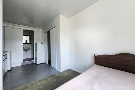 Photo of property in 35 Turkington Street, Tawa, Wellington, 5028