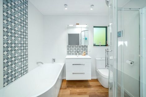 Photo of property in 4a Kereru Grove, Featherston, 5710