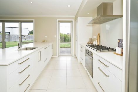 Photo of property in 12 Vanquish Place, Flagstaff, Hamilton, 3210