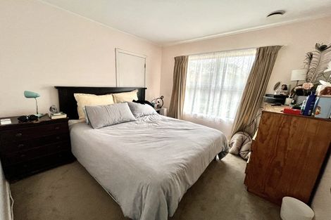 Photo of property in 200 Clovelly Road, Bucklands Beach, Auckland, 2012