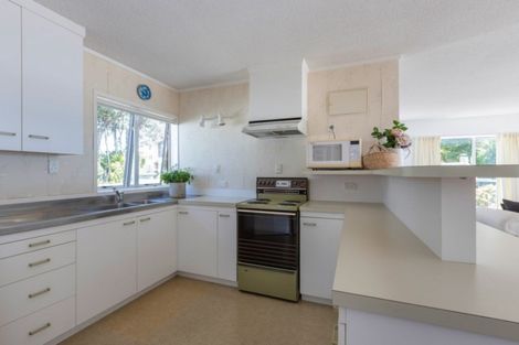 Photo of property in 54 Tamatea Drive, Snells Beach, 0920
