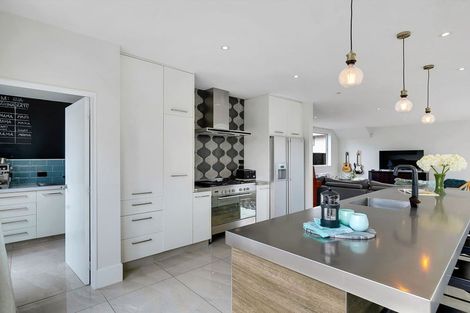 Photo of property in 13a Main Road, Titahi Bay, Porirua, 5022