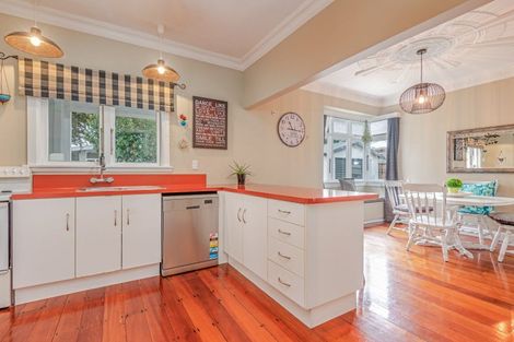 Photo of property in 589 Ferguson Street, Terrace End, Palmerston North, 4410