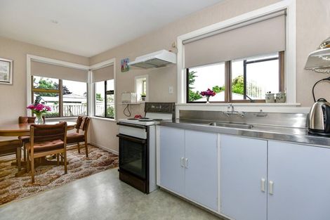 Photo of property in 6 Hillary Crescent, Upper Riccarton, Christchurch, 8041