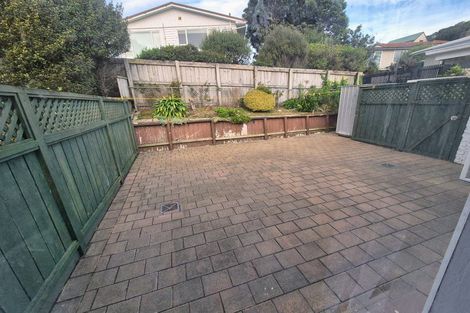 Photo of property in 2/97 Cockayne Road, Khandallah, Wellington, 6035