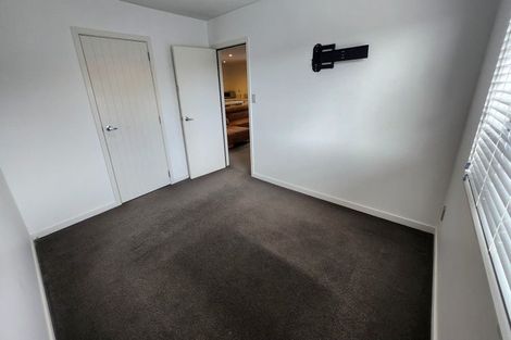 Photo of property in 9 Corunna Road, Milford, Auckland, 0620