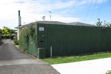 Photo of property in 2/59 Mountain Road, Mangere Bridge, Auckland, 2022