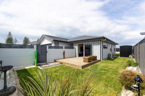 Photo of property in 5 Hurunui Drive, Te Awa, Napier, 4110