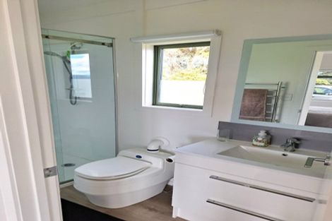 Photo of property in 130a Wattle Bay Road, Manukau Heads, Awhitu, 2684