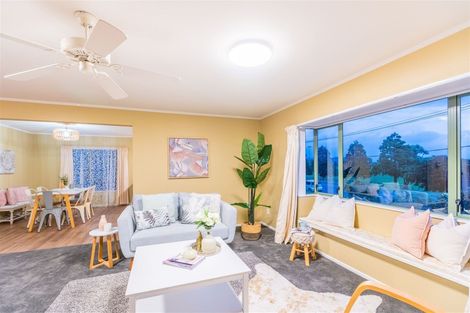 Photo of property in 191 Mazengarb Road, Paraparaumu, 5032