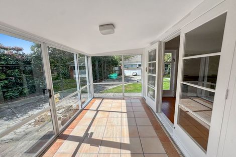 Photo of property in 33 Joyce Crescent, Ilam, Christchurch, 8041