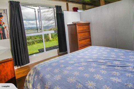 Photo of property in 100 Motukaraka Point Road, Kohukohu, 0491