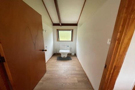 Photo of property in 14 Channel View Road, Campbells Bay, Auckland, 0630