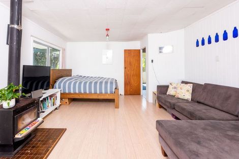 Photo of property in 22 Koutu Beach Road, Opononi, Kaikohe, 0473