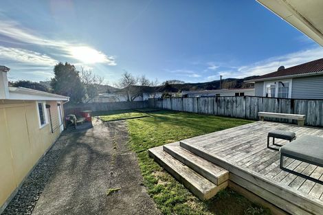 Photo of property in 146 Mcleod Street, Elderslea, Upper Hutt, 5018