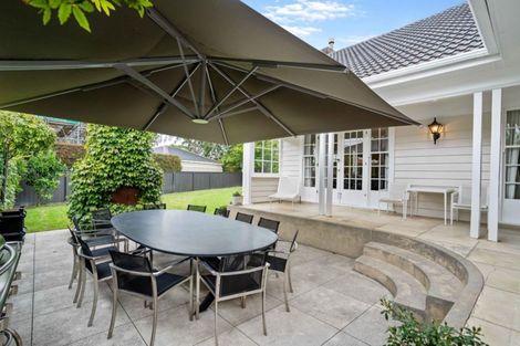Photo of property in 12 Bassett Road, Remuera, Auckland, 1050
