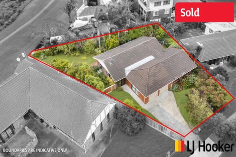 Photo of property in 128 Carnoustie Drive, Wattle Downs, Auckland, 2103