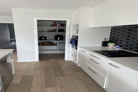 Photo of property in 18 Coopworth Road, Jacks Point, 9371