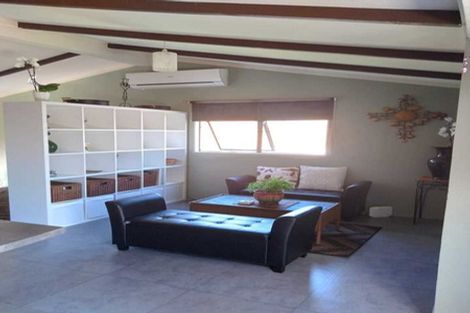 Photo of property in 252 Sturges Road, Henderson, Auckland, 0612