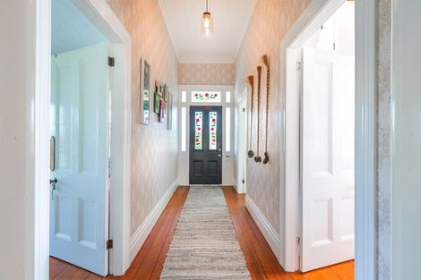 Photo of property in 73 Ranganui Road, Kaiwaka, 0573