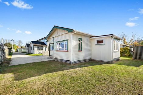 Photo of property in 12 Rata Street, Maeroa, Hamilton, 3200