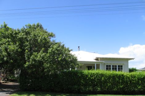Photo of property in 43 Douglas Street, Okitu, Gisborne, 4010
