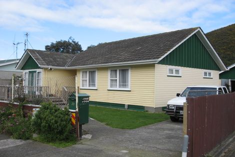 Photo of property in 35 Parenga Street, Wainuiomata, Lower Hutt, 5014