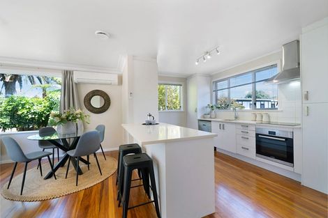 Photo of property in 1/454 Hibiscus Coast Highway, Orewa, 0931