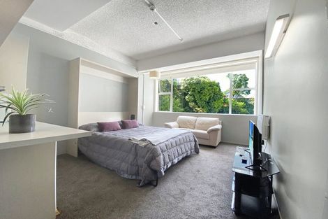 Photo of property in Sharella Living, 20 Glenmore Street, Thorndon, Wellington, 6011
