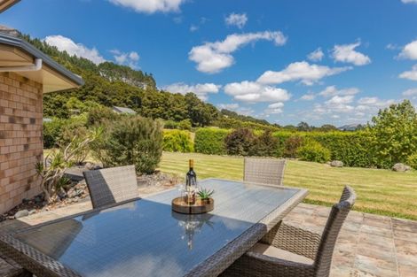 Photo of property in 16 Glen Bruce Place, Ngararatunua, Whangarei, 0176