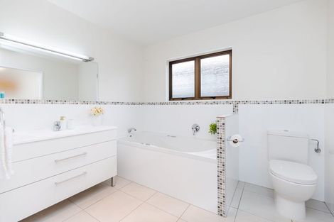 Photo of property in 283 Tui Crescent, Te Awamutu, 3800