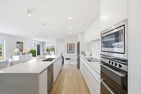 Photo of property in 36 Rannoch Drive, Broomfield, Christchurch, 8042