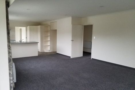 Photo of property in 39 Kapanui Road, Waikanae, 5036