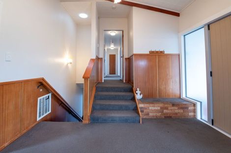 Photo of property in 5 Rameses Place, Pomare, Rotorua, 3015