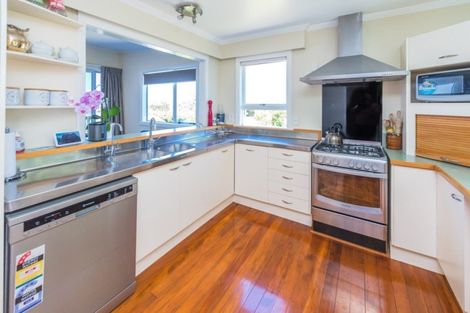 Photo of property in 11 Hillside Terrace, Saint Johns Hill, Whanganui, 4500