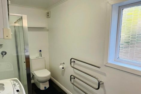 Photo of property in 2/44 Ribble Street, Island Bay, Wellington, 6023