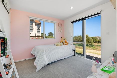 Photo of property in 135 Alec Craig Way, Gulf Harbour, Whangaparaoa, 0930