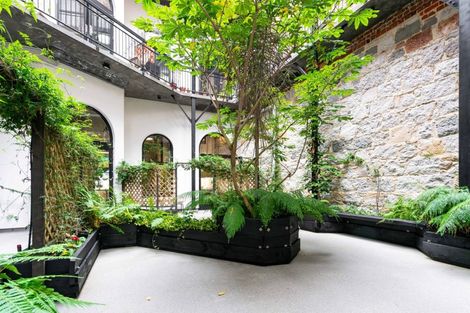 Photo of property in 5/5 Jetty Street, Dunedin Central, Dunedin, 9016