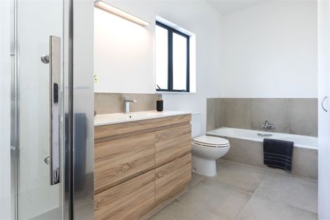 Photo of property in 84 Kennedys Bush Road, Halswell, Christchurch, 8025