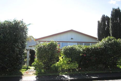 Photo of property in 13 Butler Place, Te Kamo, Whangarei, 0112